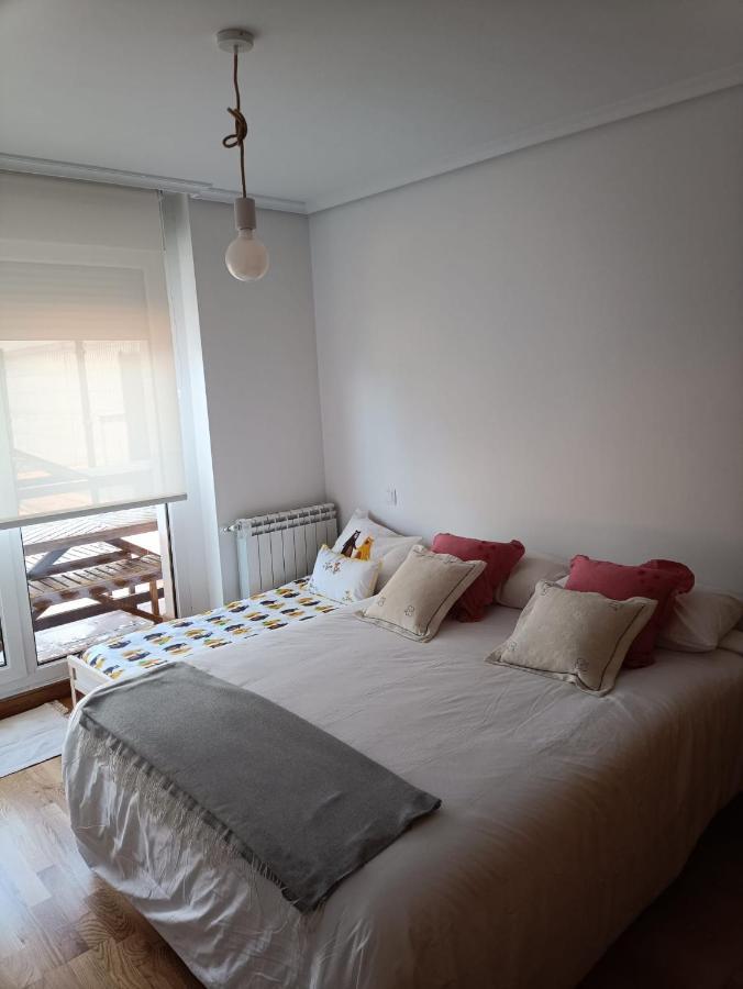 Apartamento Con Terraza Comillas Buitenkant foto
